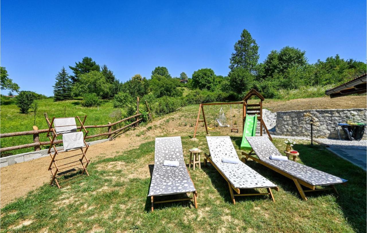 Pet Friendly Home In Varazdin Breg With Jacuzzi Exterior photo