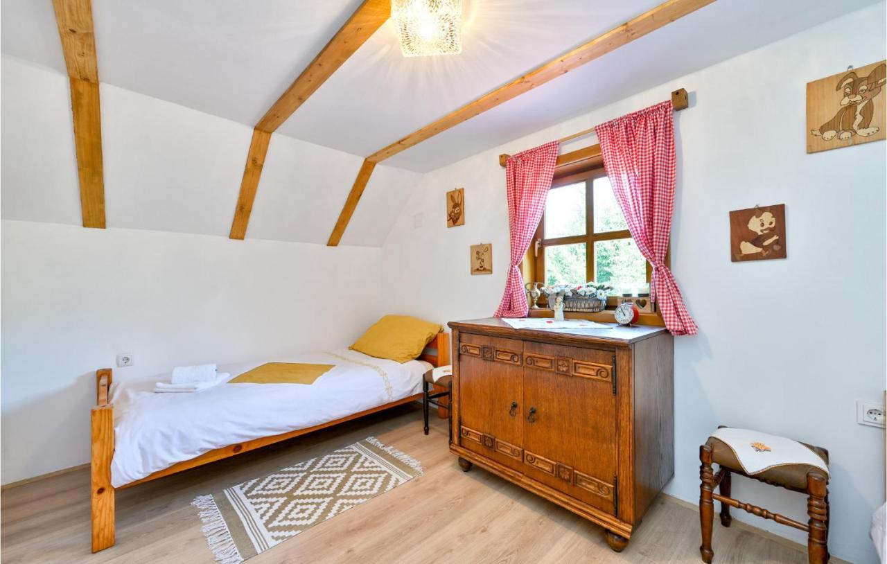 Pet Friendly Home In Varazdin Breg With Jacuzzi Exterior photo