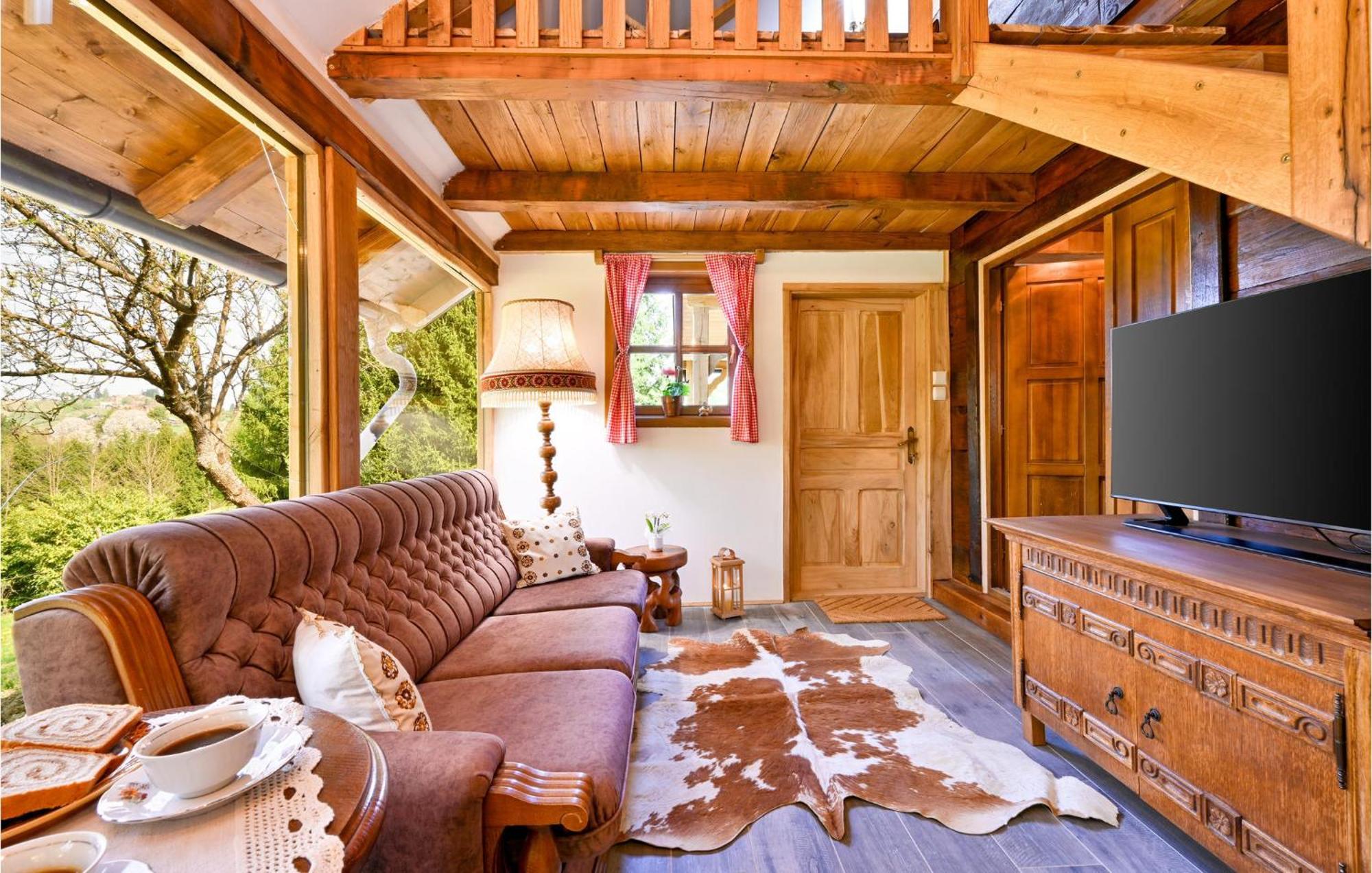 Pet Friendly Home In Varazdin Breg With Jacuzzi Exterior photo